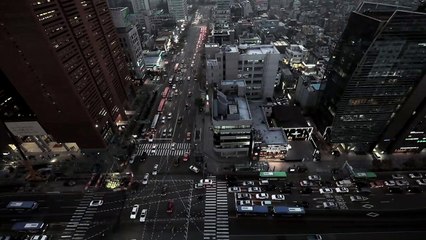 the appearance of the city of seoul is very crowded