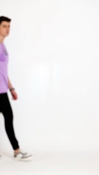 Never Give Up; 24 Design Men's Lilac Pure Premium Cotton T-Shirt; Regular Fit - Twentee 4