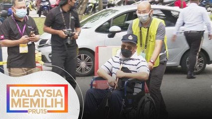 PRU15 | Lumpuh separuh badan tidak halang Sarjan Azmi mengundi
