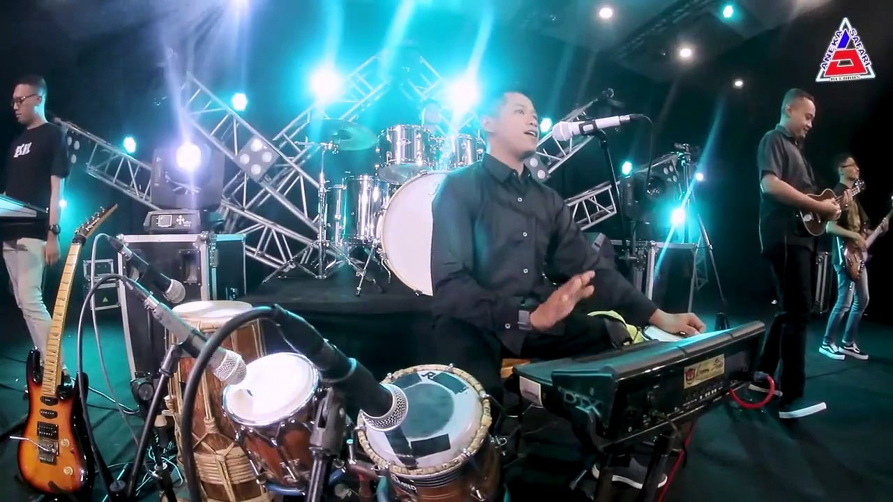 Farel Prayoga ft Lutfiana Dewi - Prau Layar (Official Music Video ANEKA SAFARI)