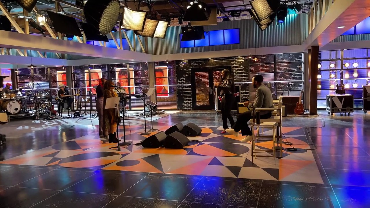 [1920x1080] Go Backstage with the Coaches on NBCs The Voice Season 22