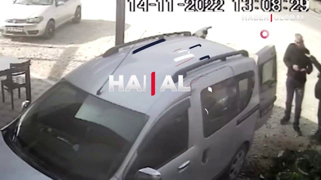 Korkunç an! Freni boşalan hafriyat kamyonu böyle dehşet saçtı