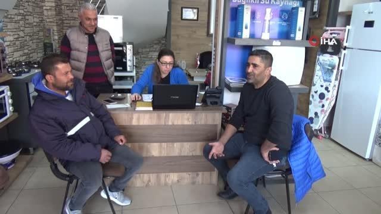 Aydın'da gazete dağıtıcısından "insanlık ölmemiş" dedirten hareket