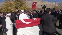 Bakan Soylu, Fethi Sekin'in babası Mehmet Zeki Sekin'ın cenaze törenine katıldı