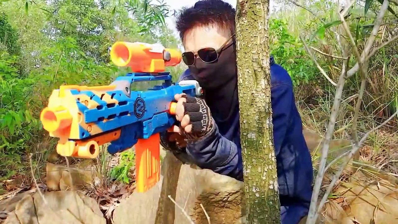 Action Movies Nerf War, pretty girl gang the mafia thkidnappede man action Superhero rescue