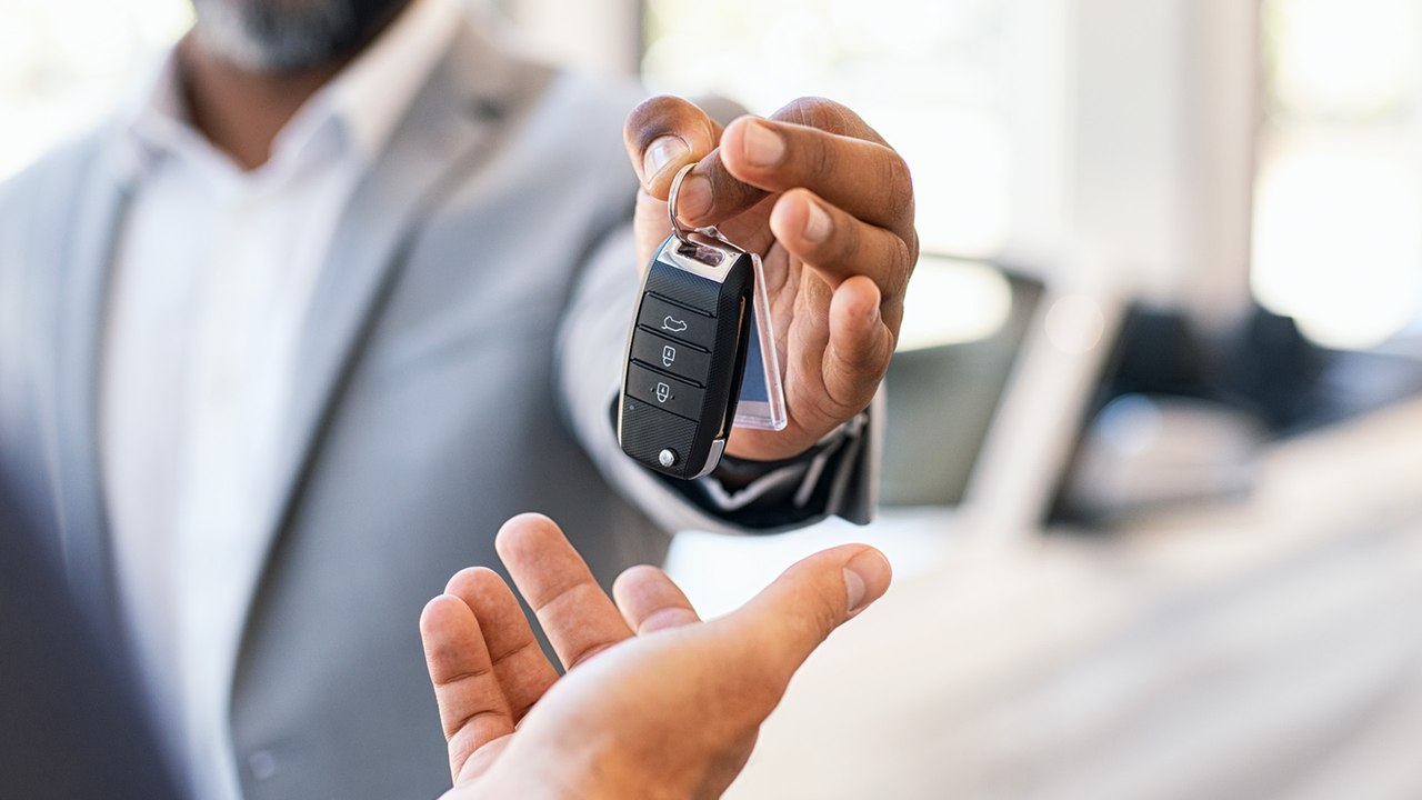 Auto kaufen oder leasen: Was lohnt sich mehr?
