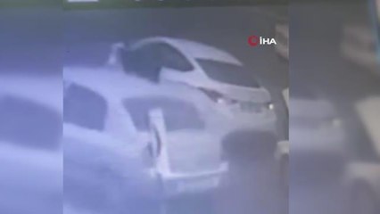 Beyoğlu İstiklal Caddesindeki patlama olayını gerçekleştirdikten sonra Ahlam Albashir adlı Suriyeli teröristi aracıyla Esenler'e götüren Ahmet...