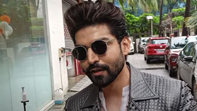 Gurmeet Choudhary Social Media 1 Post Price Reveal, Fans Shocking Reaction | Boldsky *Entertainment