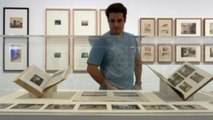 El Reina Sofía explora el origen de la foto documental en una exposición única