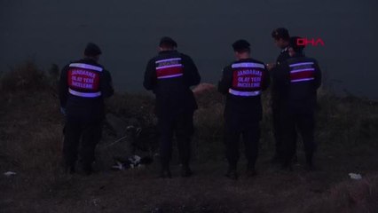 MERİÇ NEHRİ'NDE ERKEK CESEDİ BULUNDU