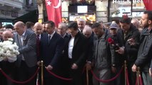 İstiklal Caddesi'nde İYİ Parti heyetine tepki: 