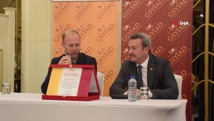 Semih Kaya: "İyi ki Galatasaray'ın yetiştirdiği bir futbolcuyum"