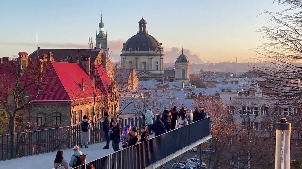 Rússia bombardeia Kiev e outras grandes cidades da Ucrânia