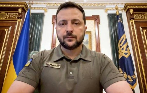 Ukrayna Devlet Başkanı Vladimir Zelenskiy: Rus füzeleri dost ülkemizin toprakları olan Polonya'yı vurdu