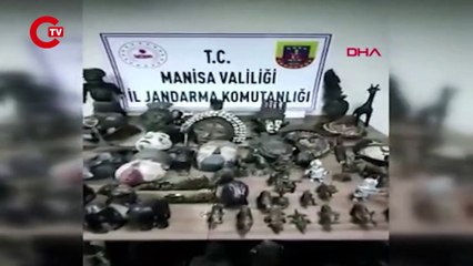 Manisa'da otomobilde çok sayıda tarihi eser ele geçirildi