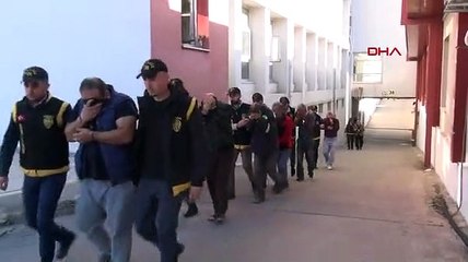 Fuhşun şifresi: Karpuz tarlasında bekliyorum