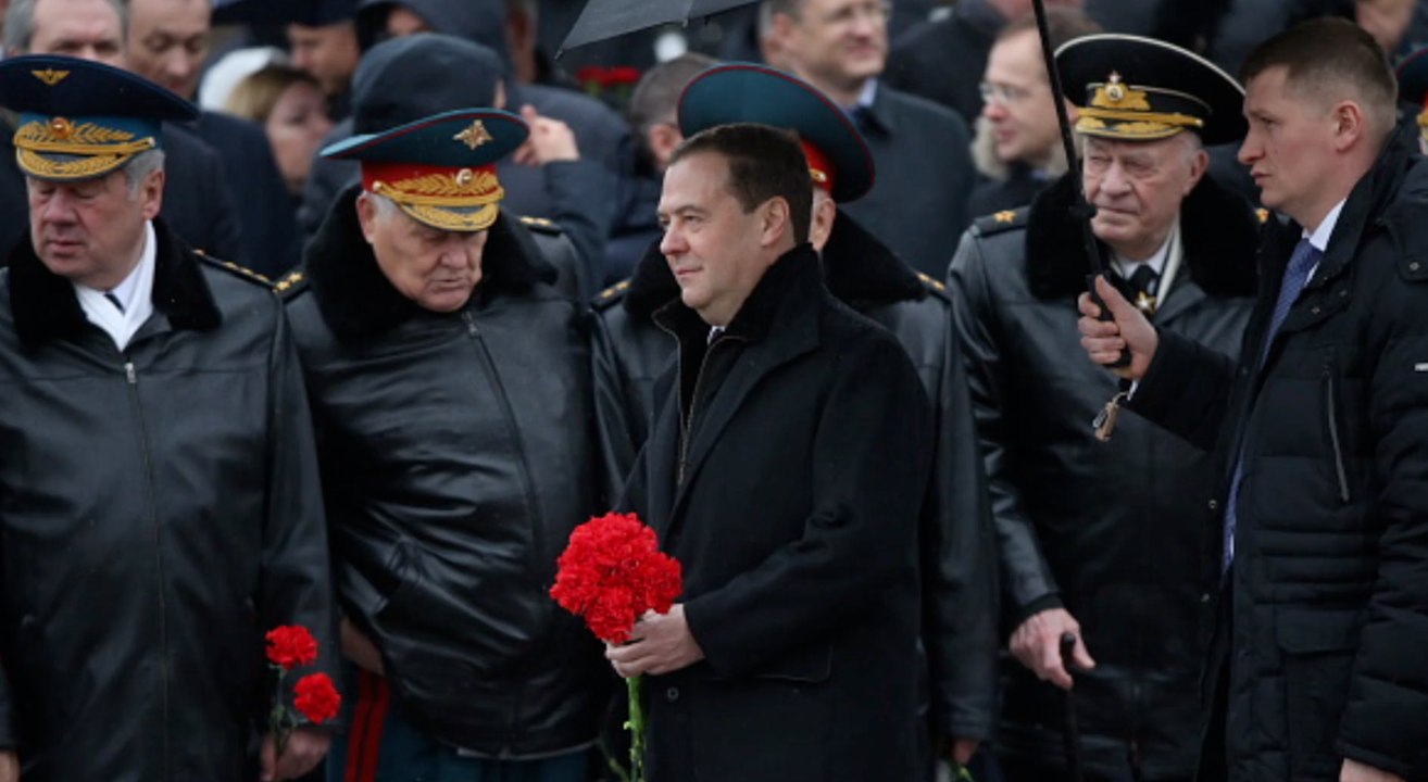 Putin-Marionette: Westen steuert auf einen Weltkrieg zu