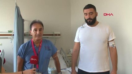 Otomobille TIR'a çarpıp, 2 arkadaşıyla yaralanan başpehlivan taburcu edildi