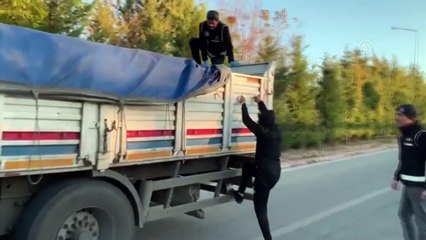 TIR'da 3 milyon 100 bin kaçak sigara ele geçirildi