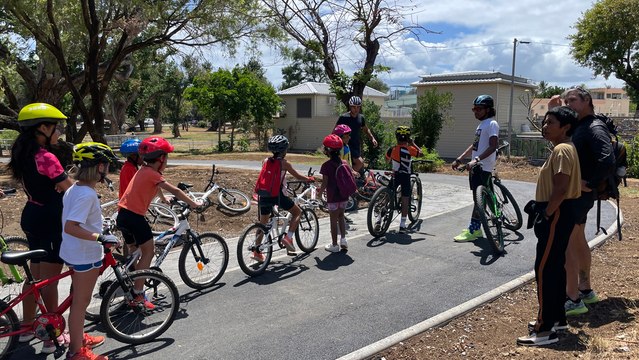 Donner de l'autonomie à nos jeunes et moins jeunes