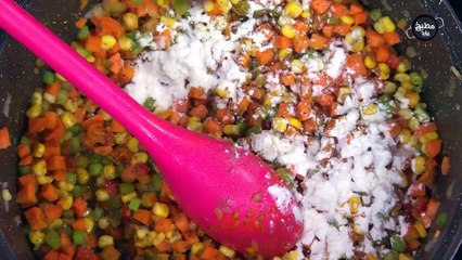 شوربة الدجاج والخضار الكريمية