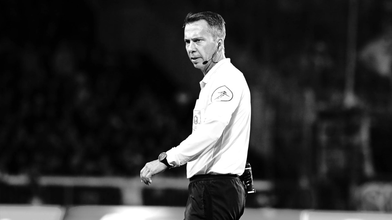 Französischer top-schiedsrichter stirbt an schlaganfall!