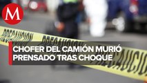 Autobús de pasajeros choca contra camión de carga en Michoacán