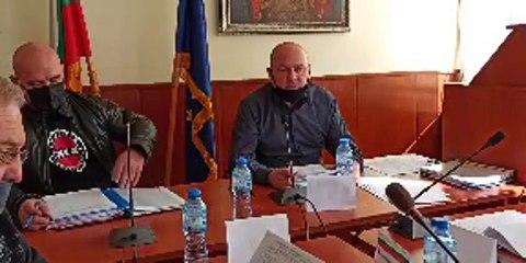 Да гласуваш на инат