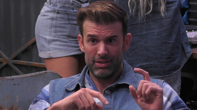 Promi Big Brother : Jay offenbart, wie das mit ihm und Indira im Dschungel wirklich war