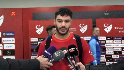 Ozan Kabak: "Dünya Kupası'nda Almanya'yı destekleyeceğim"