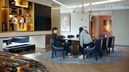 Almost Famous-She was taking a shower, and the super star broke into the bathroom to see her.