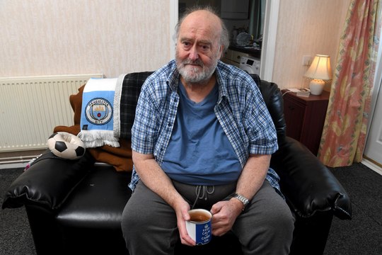 Lancashire Post news update 17 Nov 2022: Terminally ill Preston grandfather fears being stuck inside for his final months as vandals destroy his mobility scooter