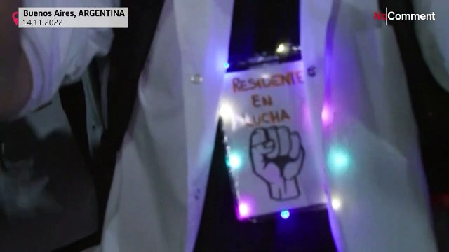 Profissionais de saúde argentinos manifestam-se por melhores salários