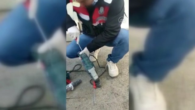 Matkabın içine gizlenmiş uyuşturucu ele geçirildi