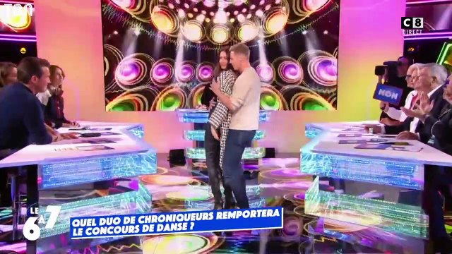 Matthieu Delormeau et Delphine Wespiser échangent un baiser langoureux dans TPMP