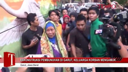 Rekonstruksi Pembunuhan di Garut Keluarga Korban Mengamuk