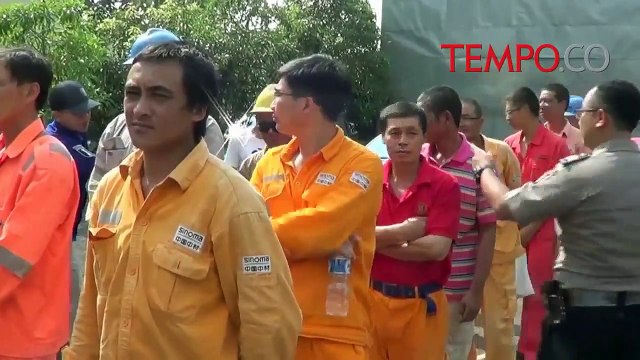 Terancam Dideportasi, Buruh Kasar Tiongkok Digaji Rp 15 Juta