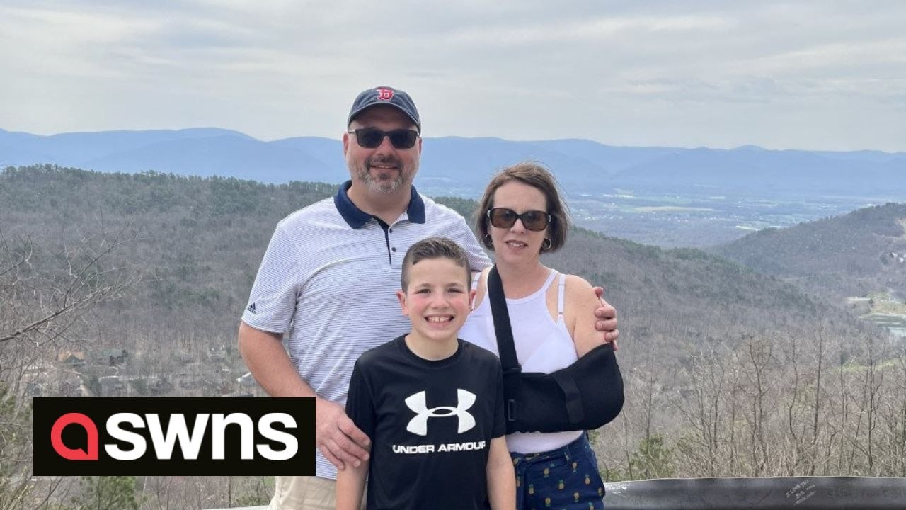 US teen makes powerpoint presentation to convince parents to buy him Christmas list presents