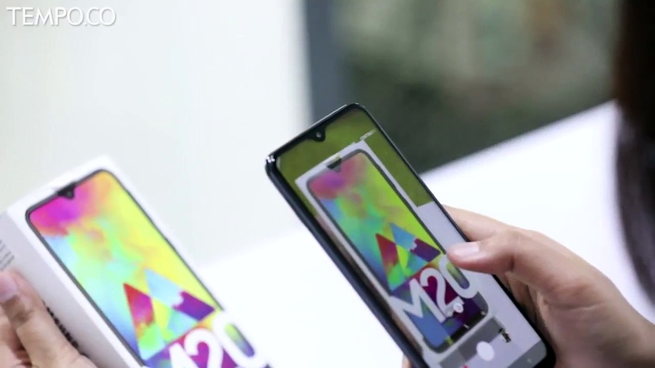 Review Samsung Galaxy M20