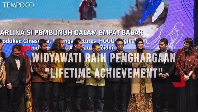 FFI 2018, Aktris Widyawati Raih Penghargaan Lifetime Achievement