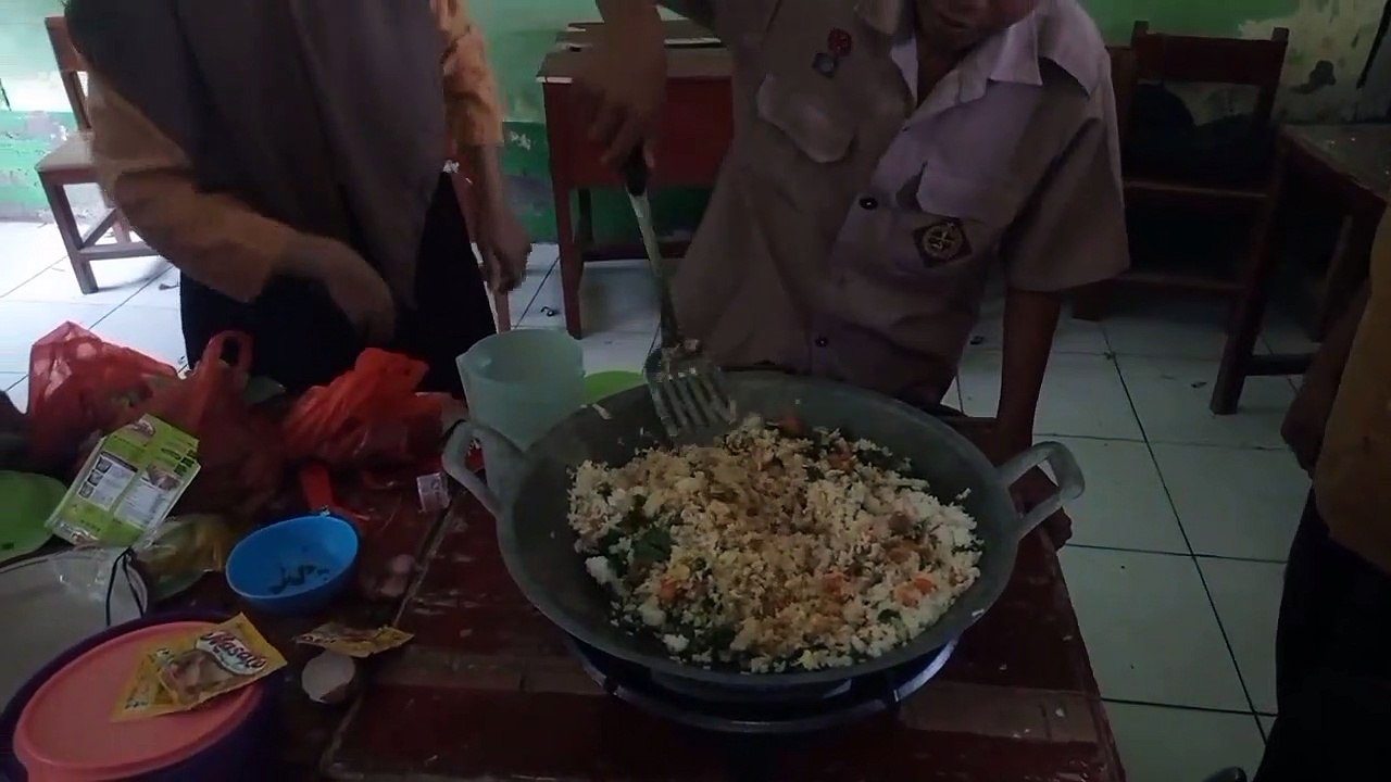 Praktik 7B 15