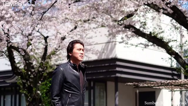 Misteri Kode-Kode Hubuntan Syahrini dan Reino Barack