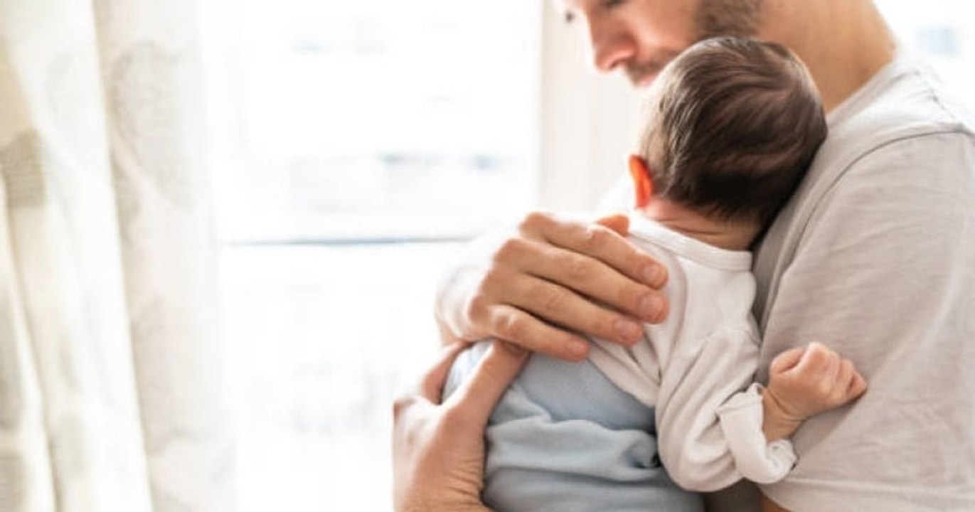 Loire-Atlantique : la balle perdue d'un chasseur traverse la fenêtre d'une maison et manque de toucher un père et son bébé