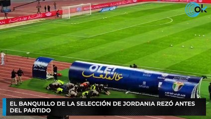 El banquillo de la selección de Jordania rezó antes del partido