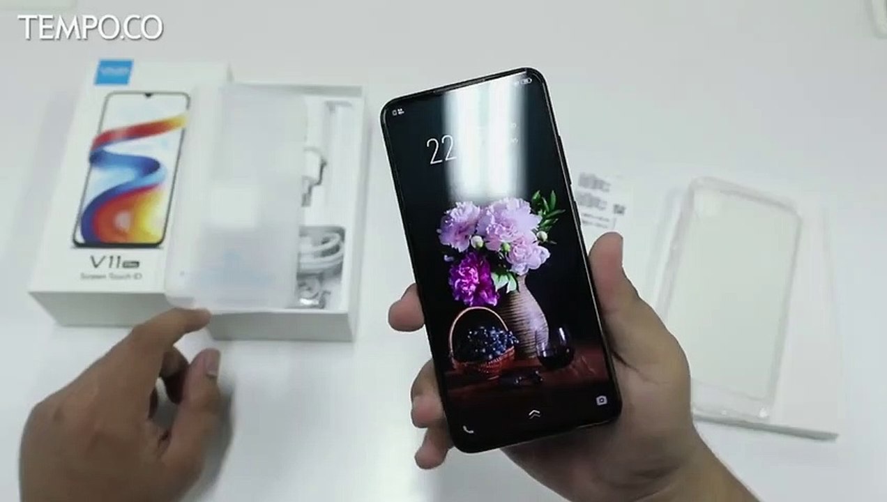 Unboxing VIVO V11 Pro