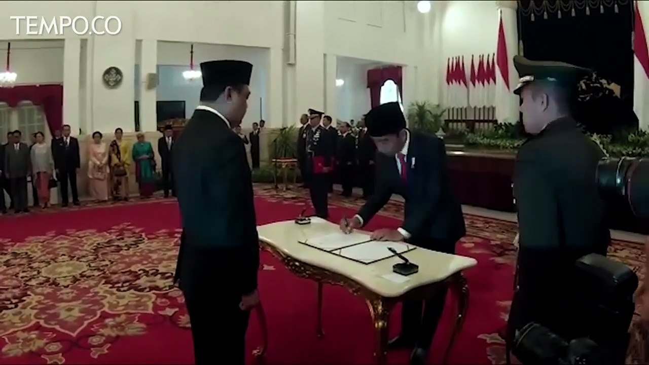 Presiden Melantik Komjen Syafruddin sebagai Menpan RB