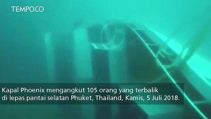 Penyelamatan Perahu Terbalik di Thailand