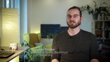 Descubre el Poder del Blockchain en 'The Blockchain and Us' (2017) 🎥