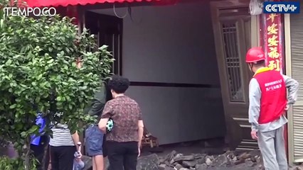 Topan Maria Obrak-Abrik Sepanjang Pantai Timur Cina