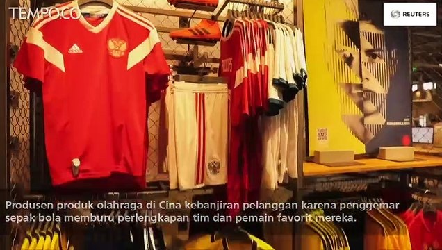 Souvenir Piala Dunia 2018 Laris Manis di Cina
